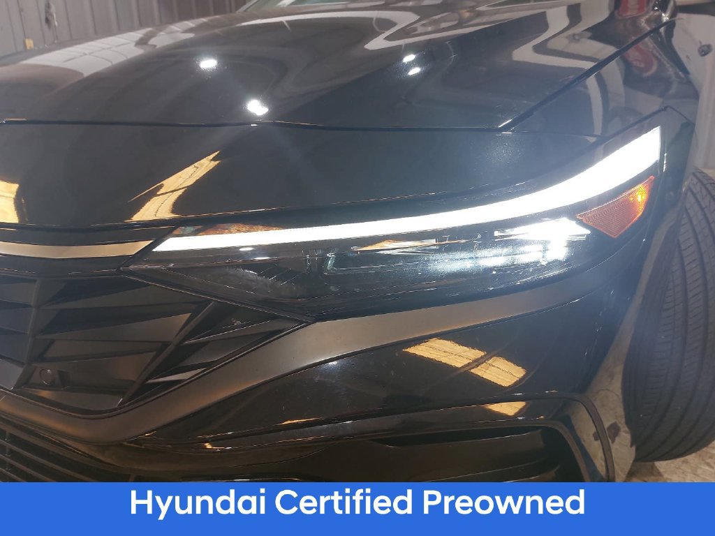 Certified 2024 Hyundai Elantra SEL w/ Convenience Package FWD image 31