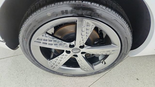Used 2023 Genesis GV70 3.5T Sport w/ Sport Prestige Package AWD/4WD image 57