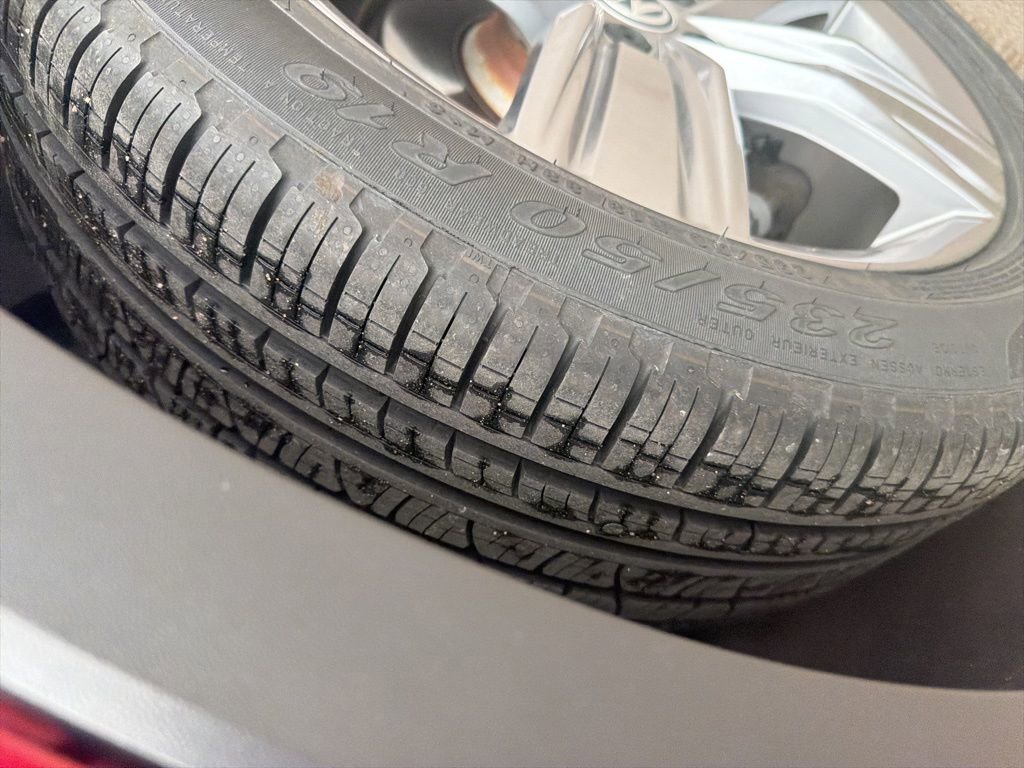 Used 2020 Volkswagen Tiguan SEL image 14