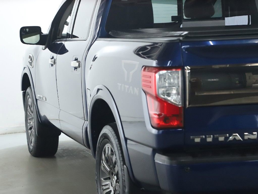 Used 2017 Nissan Titan Platinum Reserve image 44