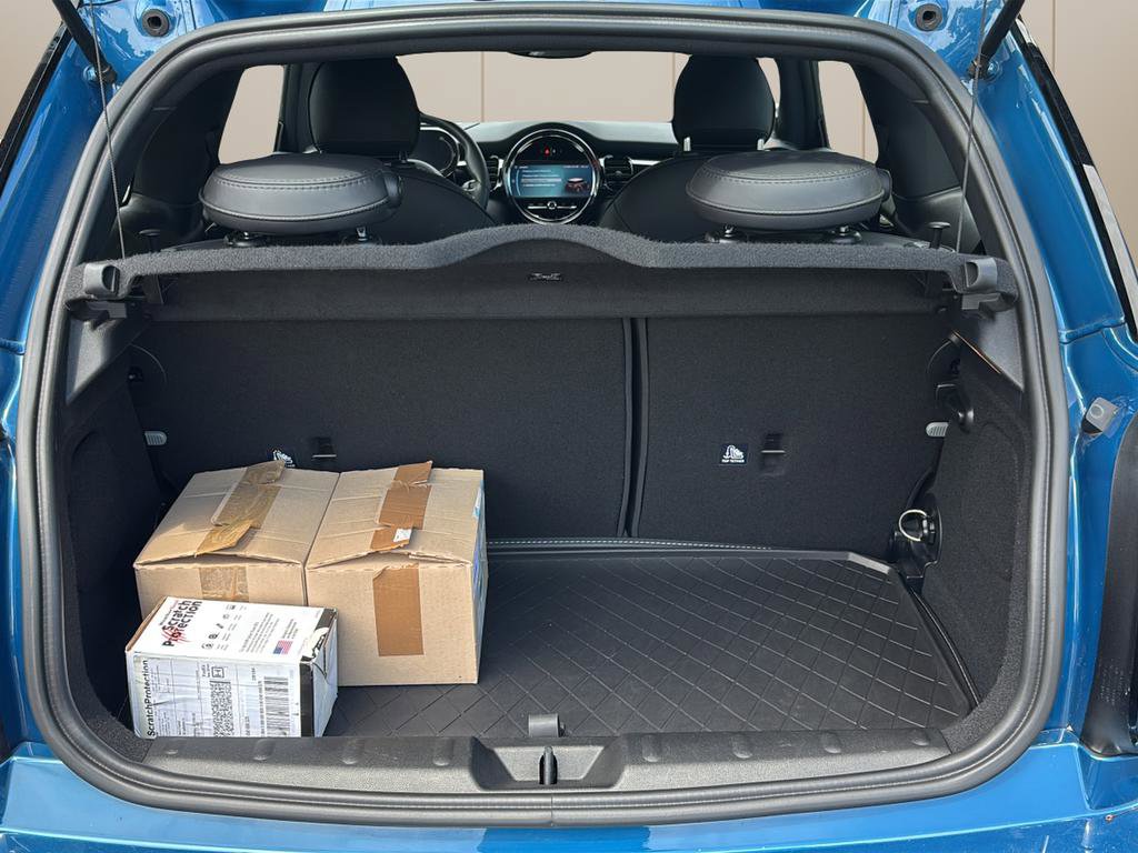 Used 2023 MINI Cooper SE FWD image 14