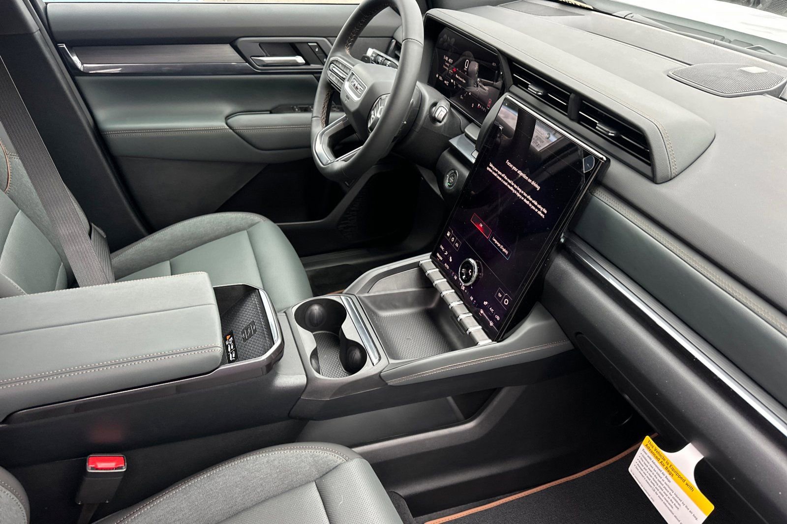 New 2026 GMC Terrain AT4 w/ Technology Package II image 15