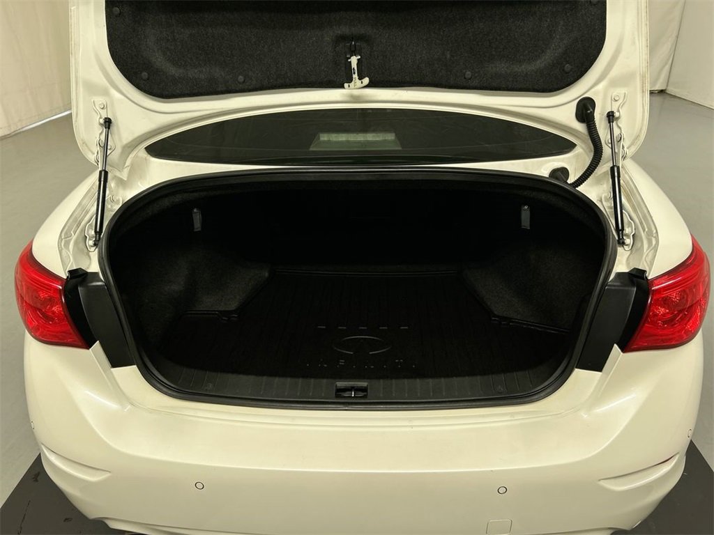 Used 2017 INFINITI Q50 Premium w/ 2.0T Premium Plus Package image 23