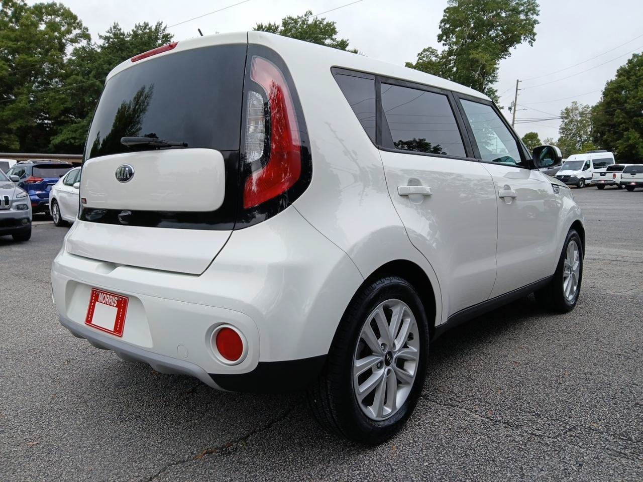 Used 2019 Kia Soul + FWD image 6