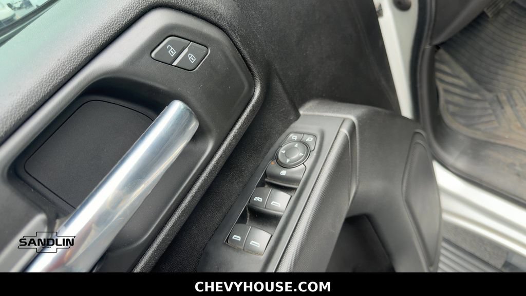 Used 2023 Chevrolet Silverado 2500 Custom w/ Custom Value Package AWD/4WD image 13