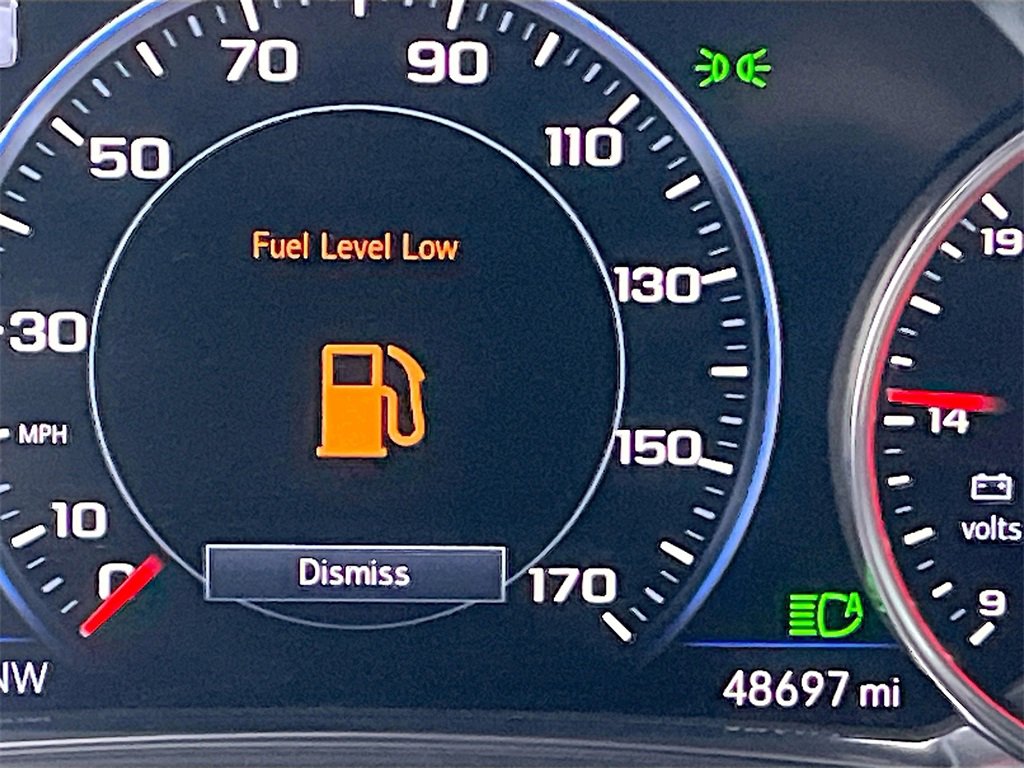 Used 2023 Chevrolet Traverse High Country image 12