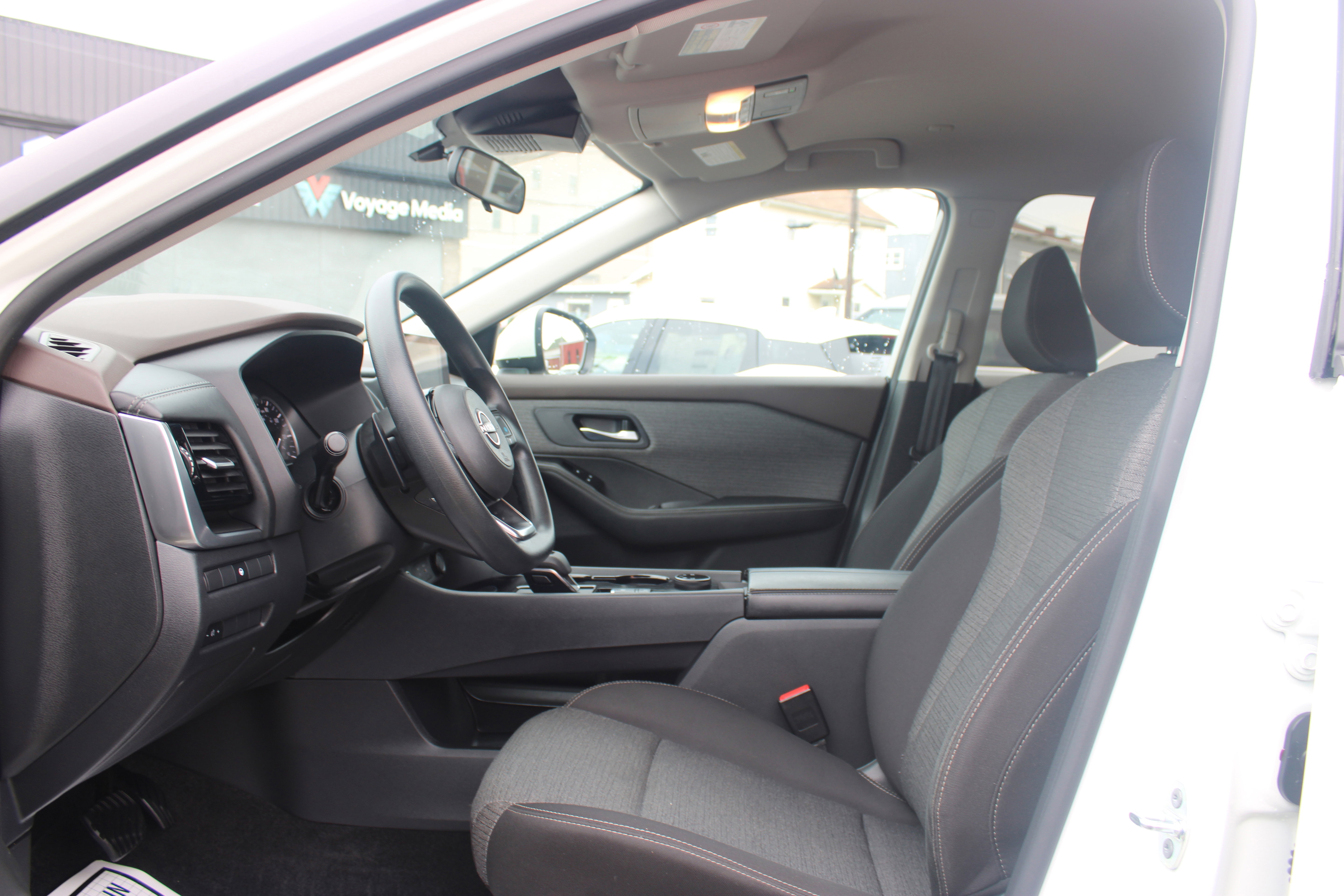 Certified 2023 Nissan Rogue SV image 13