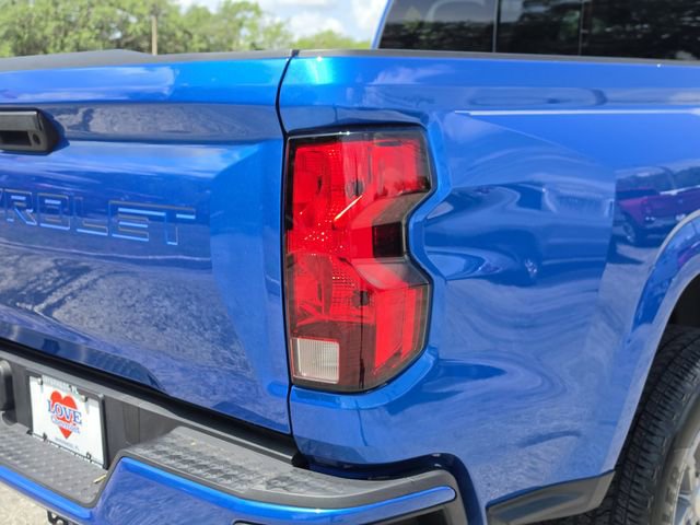 Used 2024 Chevrolet Colorado LT w/ LT Convenience Package II RWD image 10