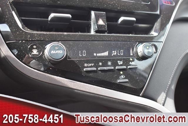 Used 2023 Toyota Camry LE FWD image 33