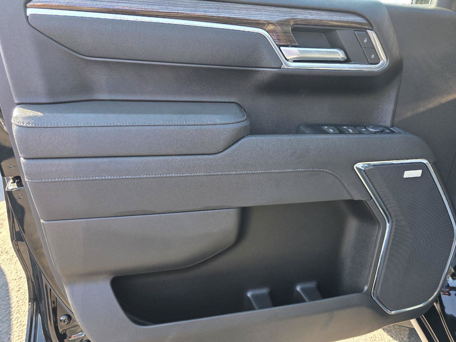 Used 2026 Chevrolet Silverado 1500 LT Trail Boss w/ Convenience Package II AWD/4WD image 10