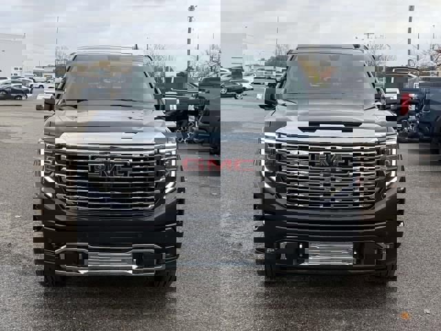 Used 2024 GMC Sierra 1500 Denali image 3