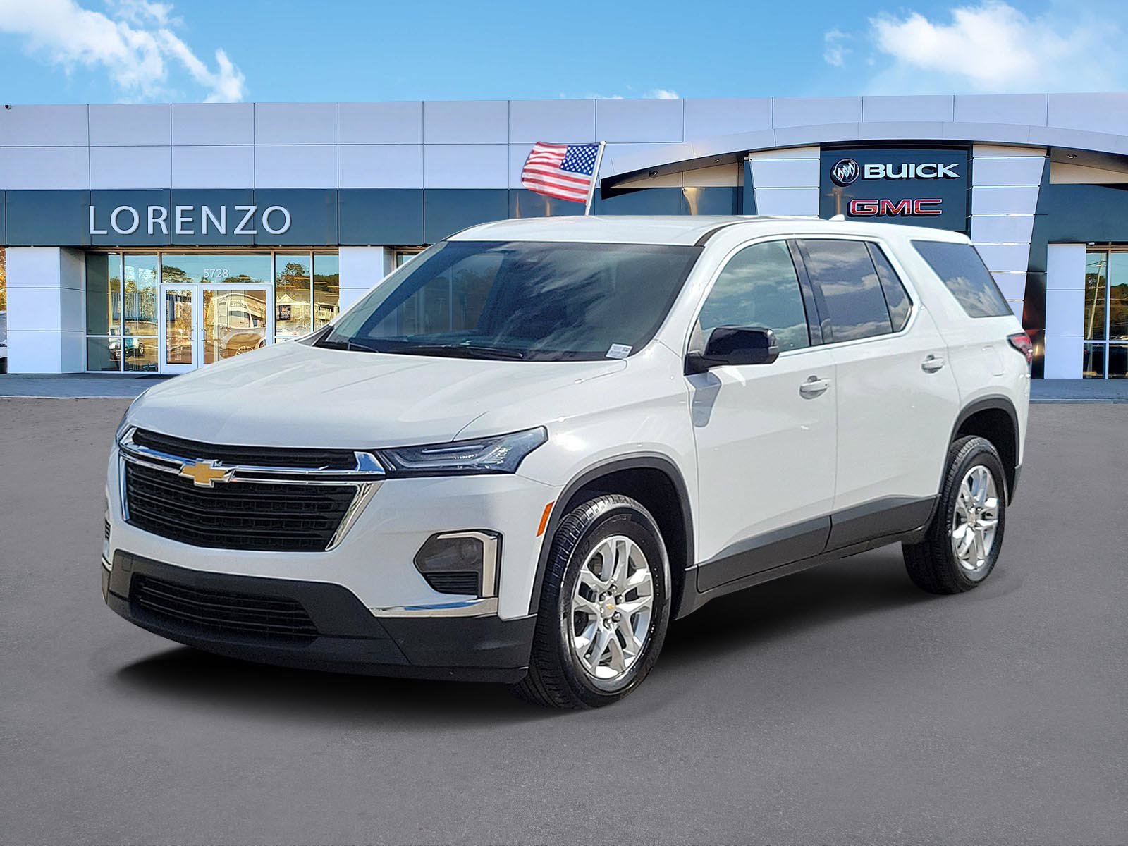 Used 2023 Chevrolet Traverse LS