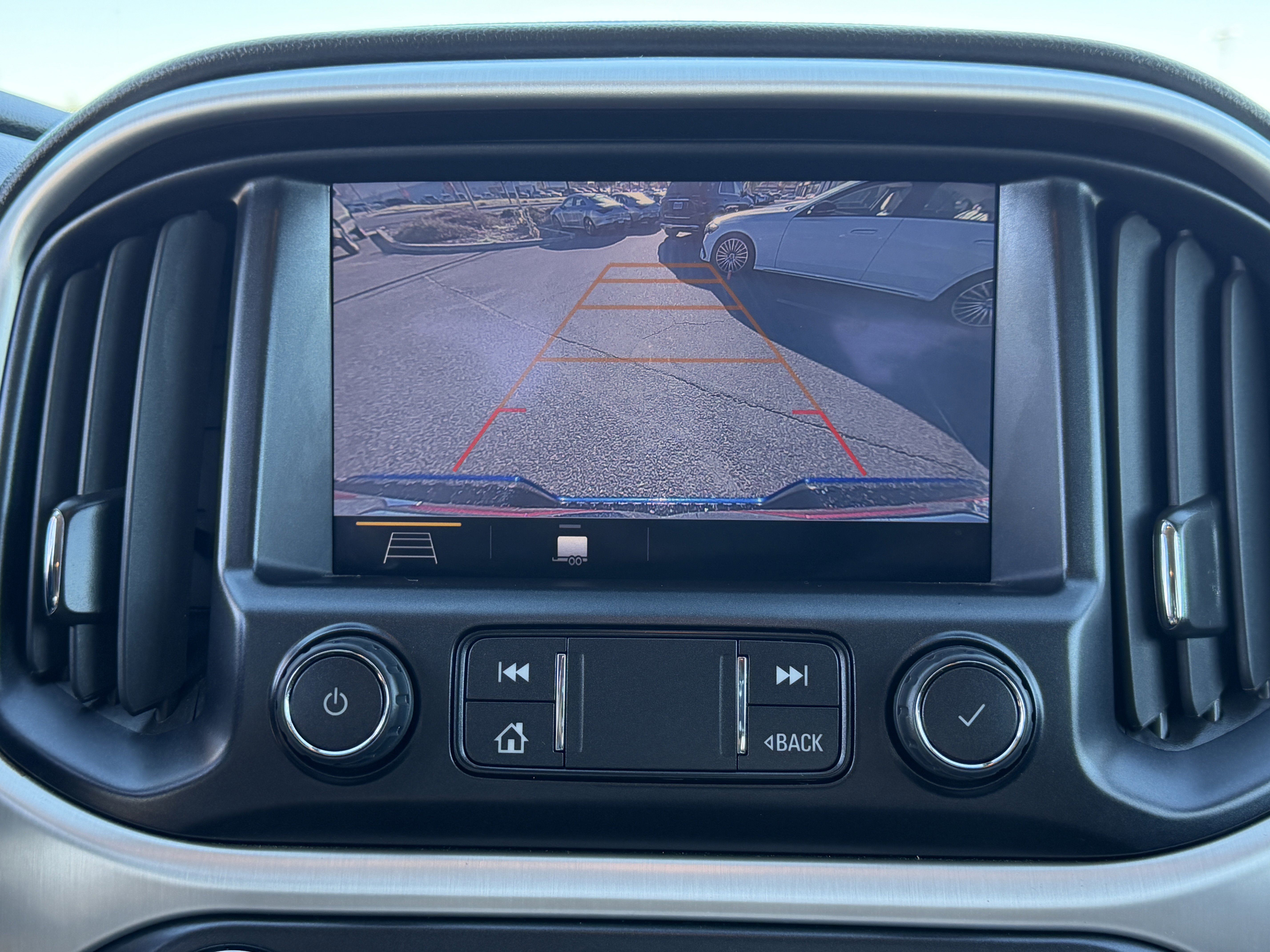 Used 2022 GMC Canyon Elevation w/ Trailering Package image 26