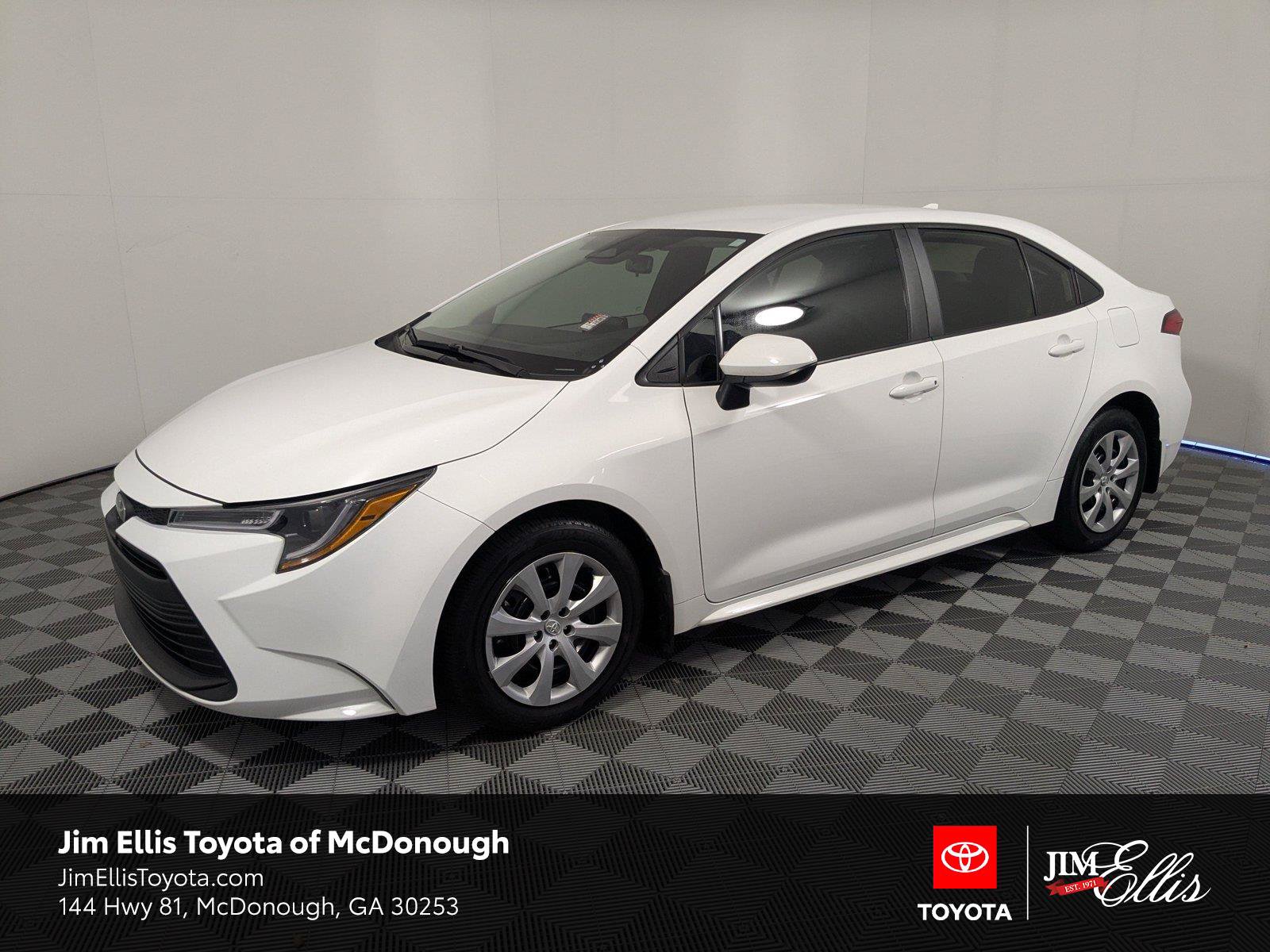 Used 2025 Toyota Corolla LE