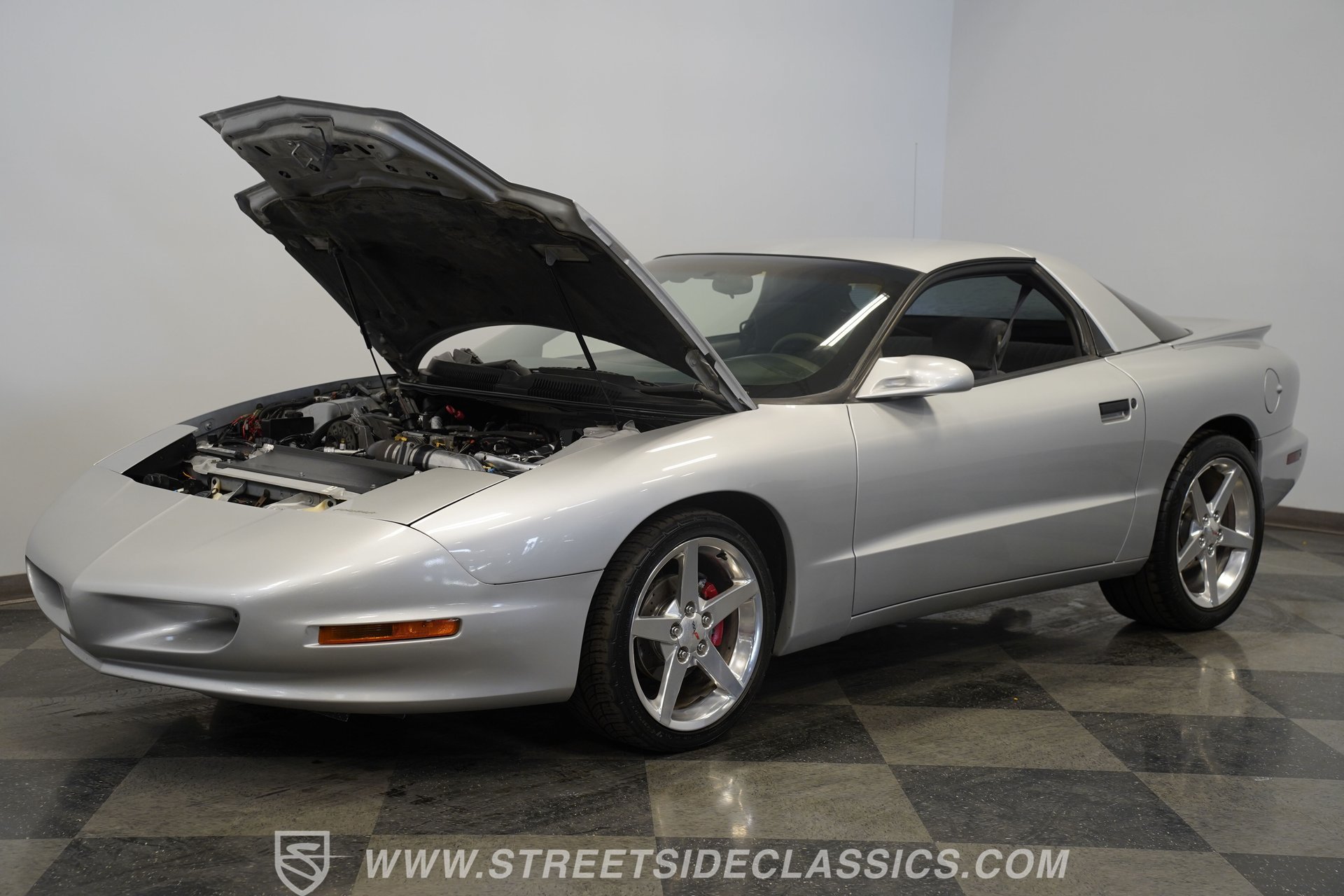 Used 1997 Pontiac Firebird Formula w/ Opt Pkg RWD image 38