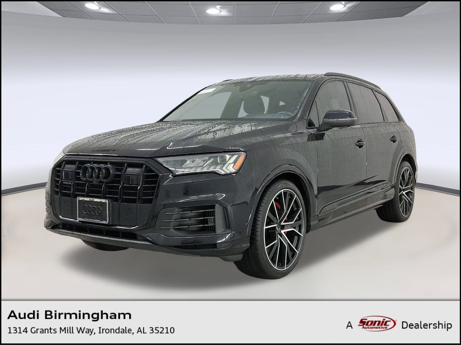 Used 2021 Audi Q7 3.0T Prestige w/ Prestige Package image 1