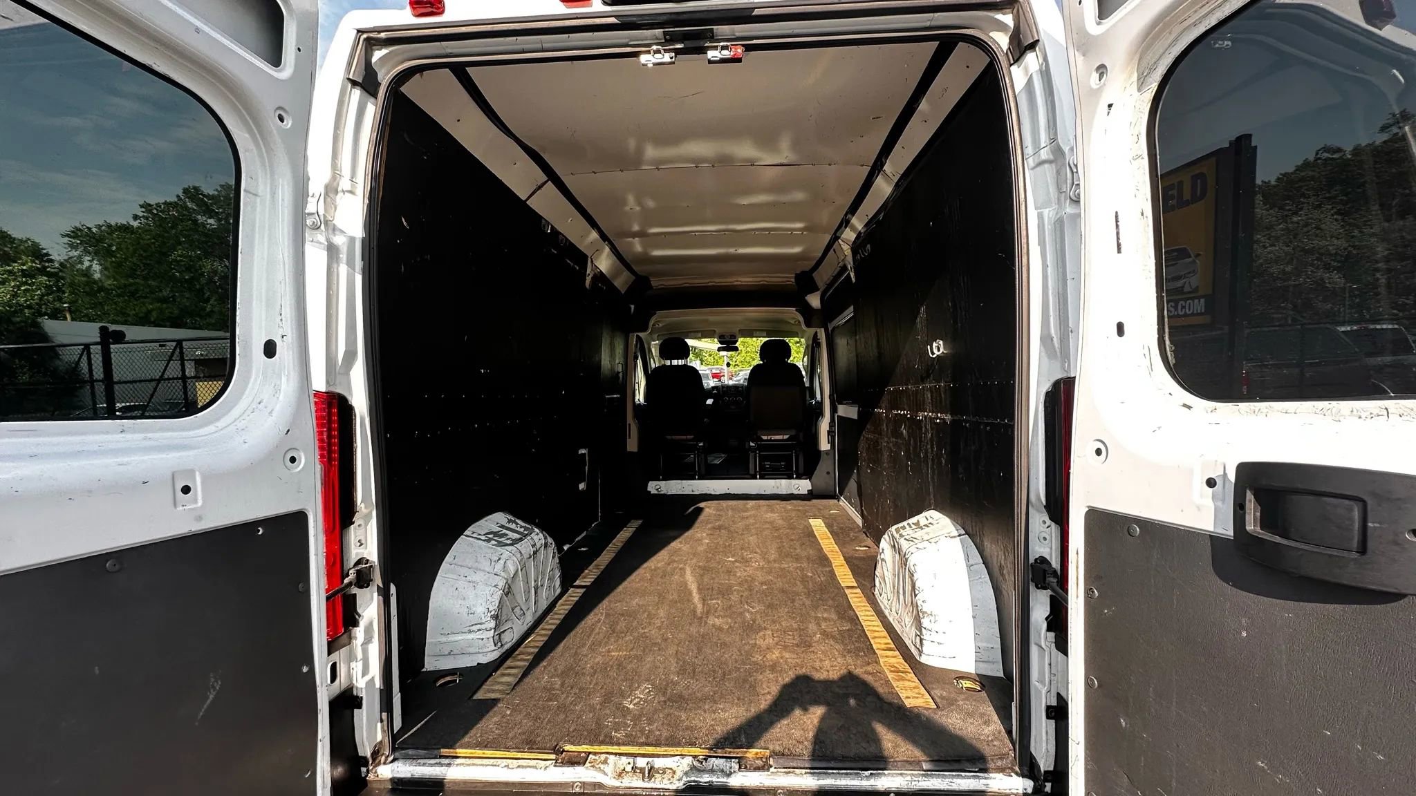 Used 2021 RAM ProMaster 2500 FWD image 19
