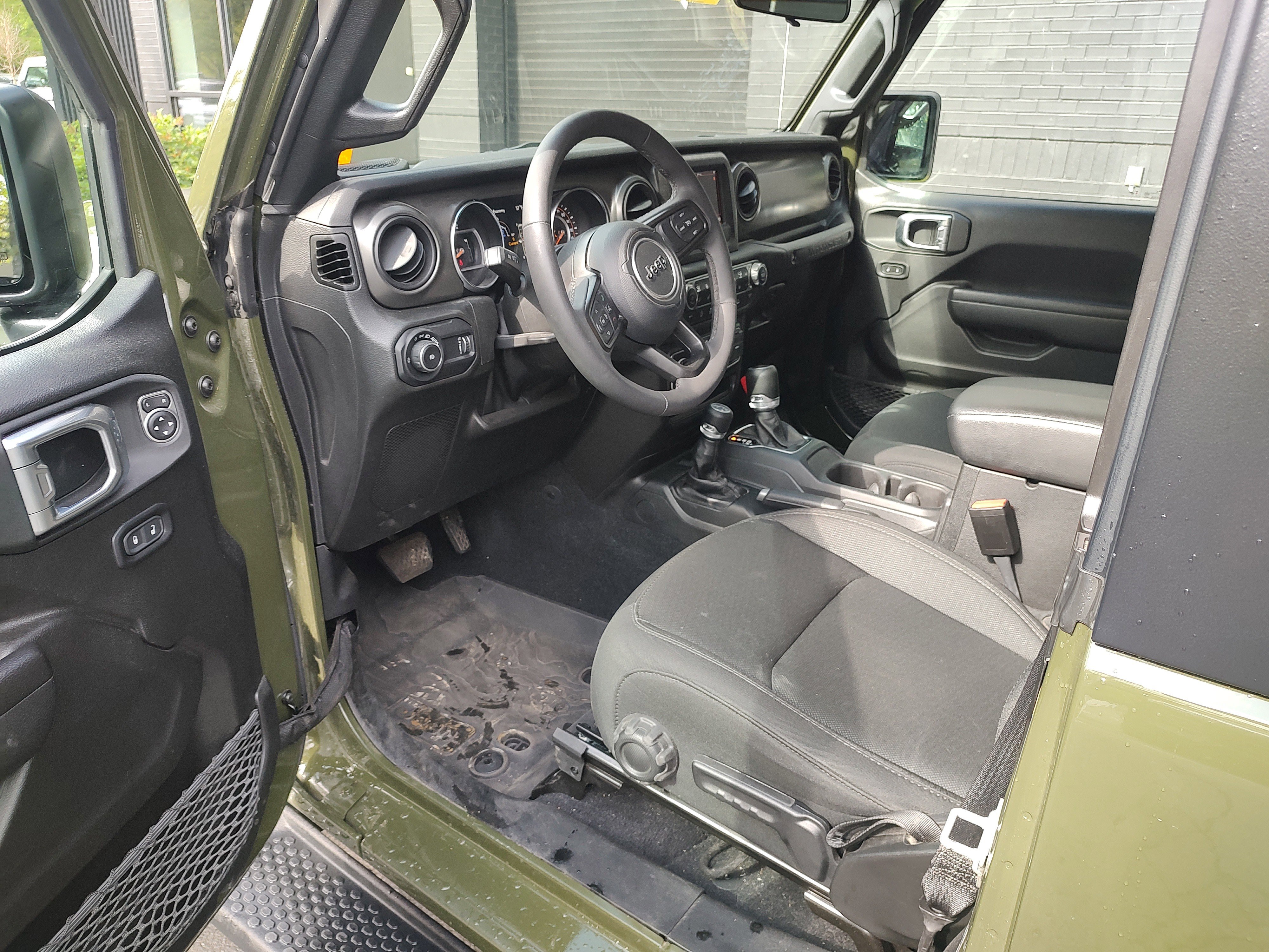 Certified 2023 Jeep Wrangler Sport AWD/4WD image 9
