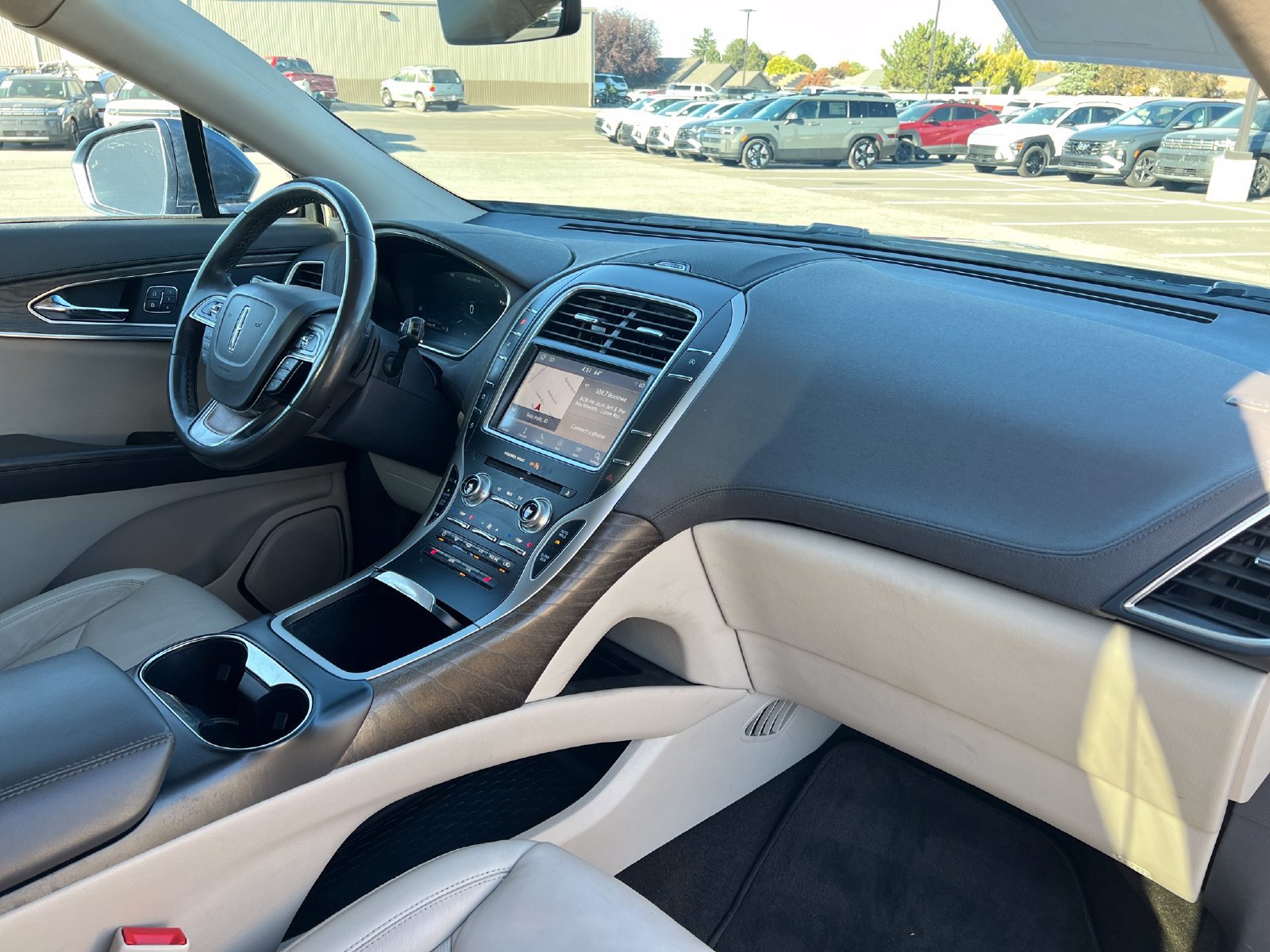 Used 2019 Lincoln Nautilus Select AWD/4WD image 35