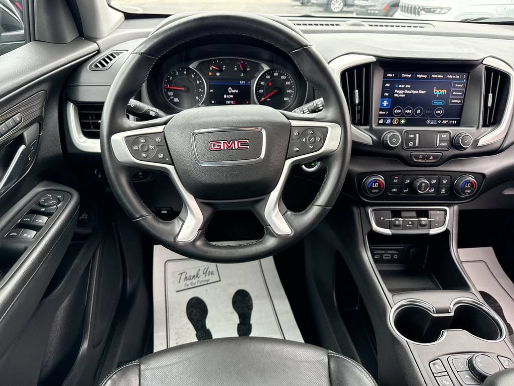 Used 2024 GMC Terrain SLT FWD image 14