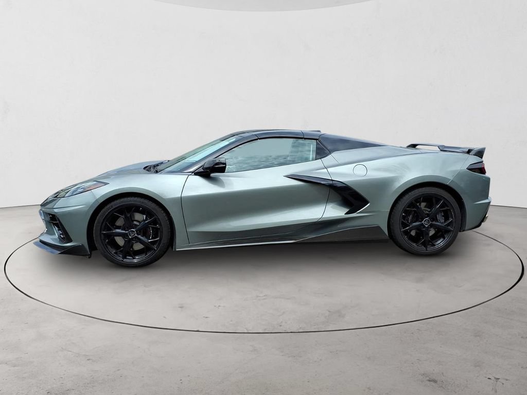Used 2022 Chevrolet Corvette Stingray Premium Conv w/ Z51 Performance Package RWD image 8