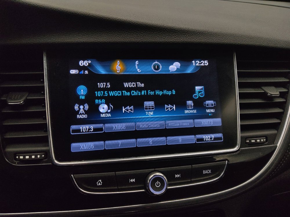 Used 2019 Buick Encore Essence FWD image 25