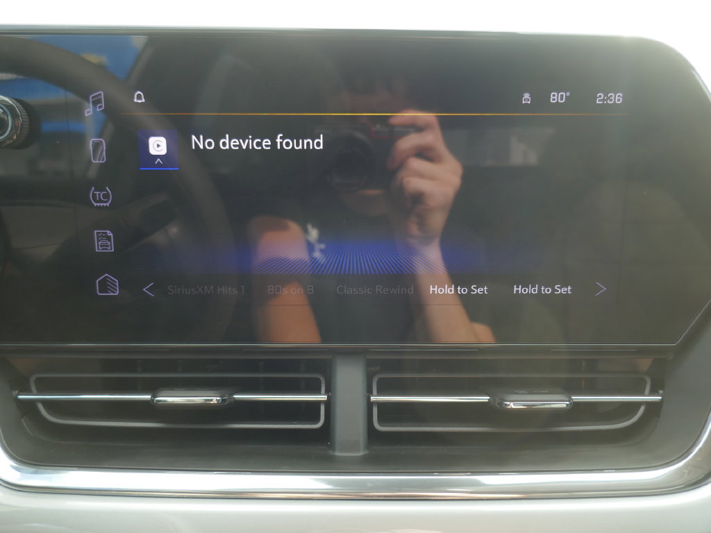 Certified 2026 Chevrolet Trax LT FWD image 30