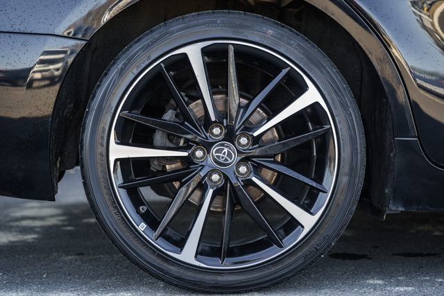 Used 2018 Toyota Camry XSE image 22