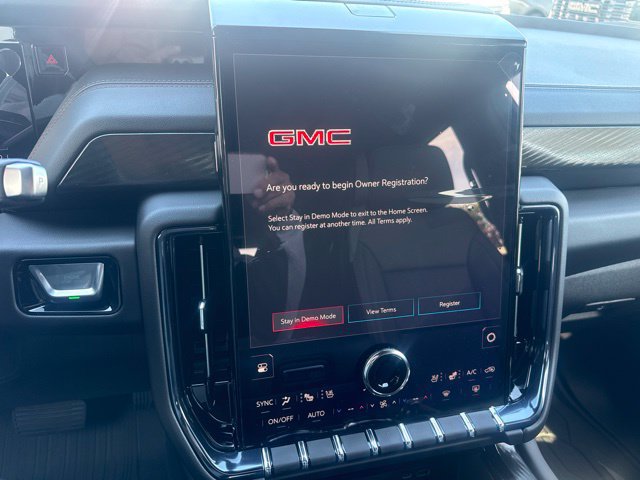 New 2027 GMC Yukon AT4 w/ AT4 Premium Plus Package AWD/4WD image 17