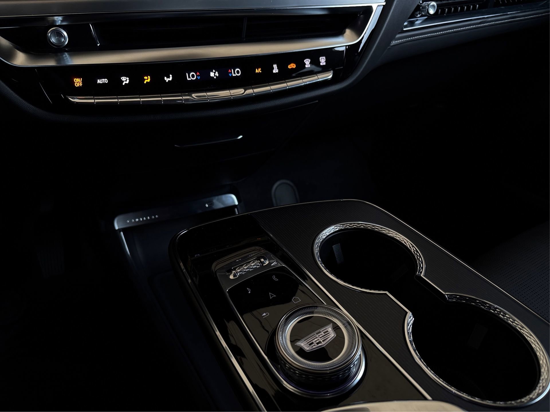 New 2026 Cadillac Lyriq Sport image 27