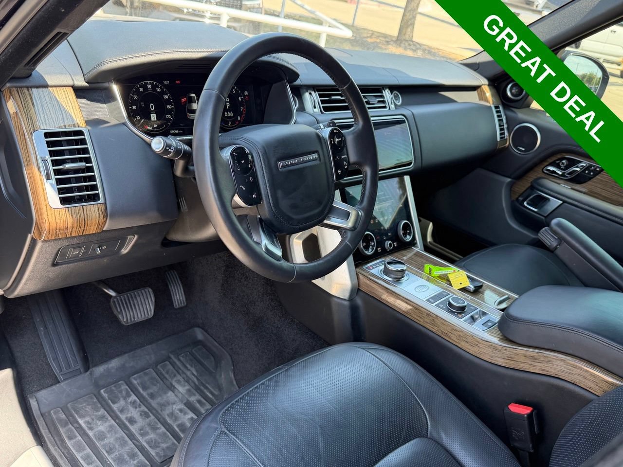 Used 2019 Land Rover Range Rover Supercharged AWD/4WD image 14