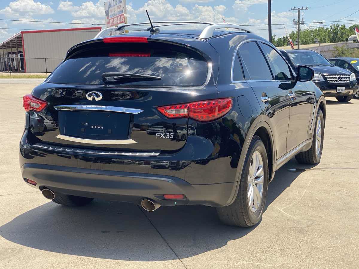 Used 2011 INFINITI FX35 2WD w/ Premium Pkg image 6