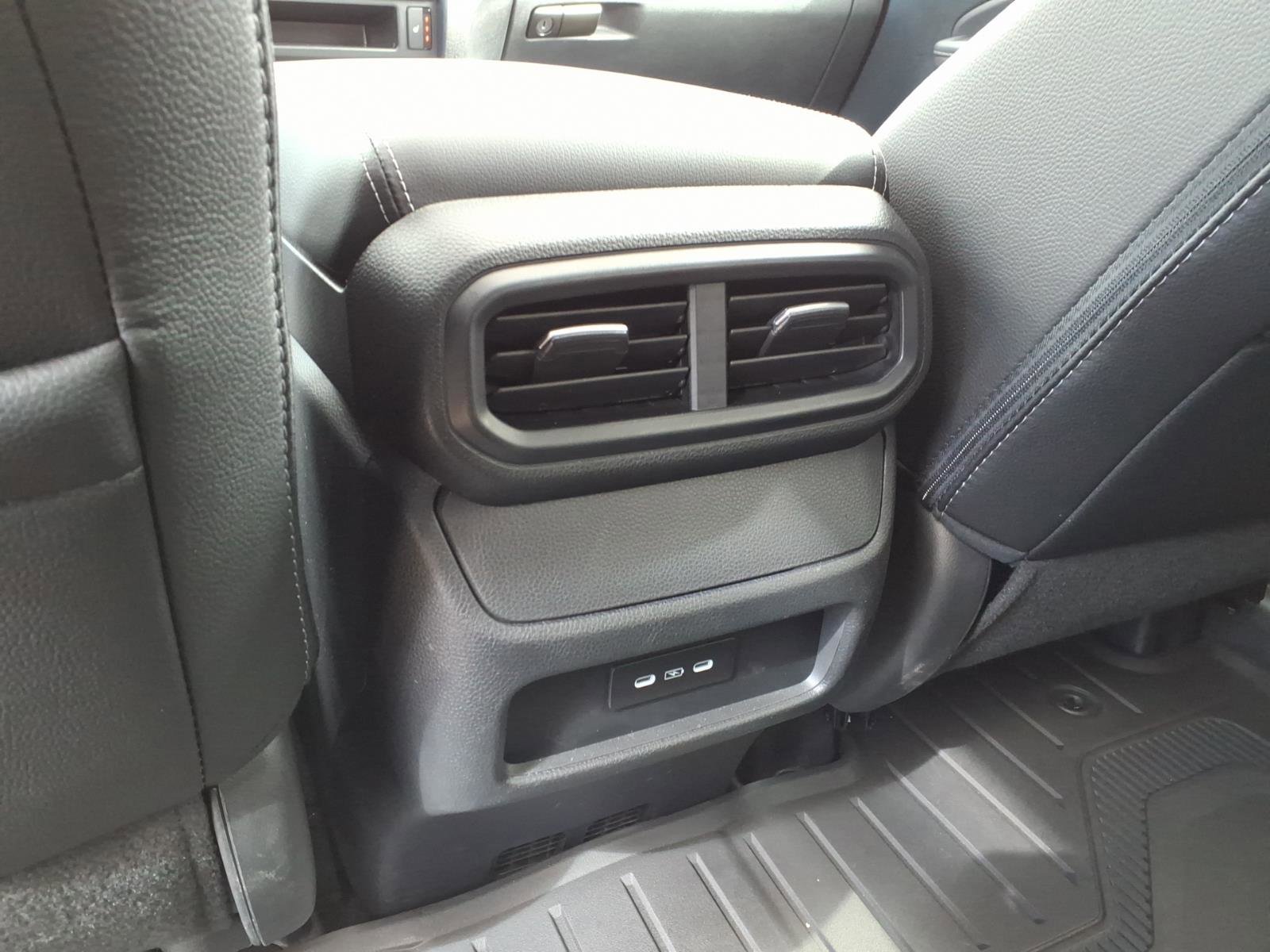 Certified 2025 Honda Passport EX-L image 7