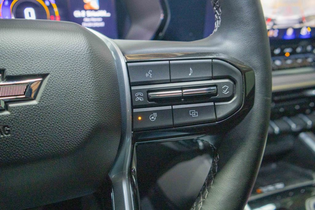 Certified 2025 Chevrolet Colorado ZR2 w/ Technology Package image 22