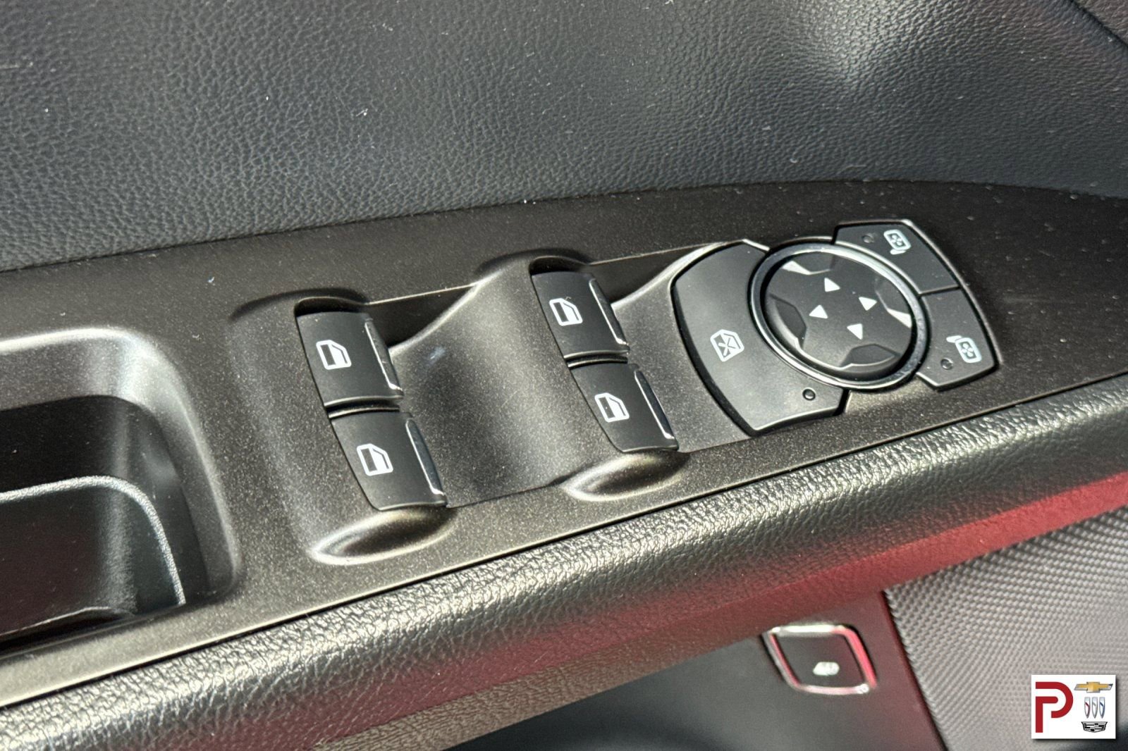 Used 2018 Ford Fusion Energi SE image 12