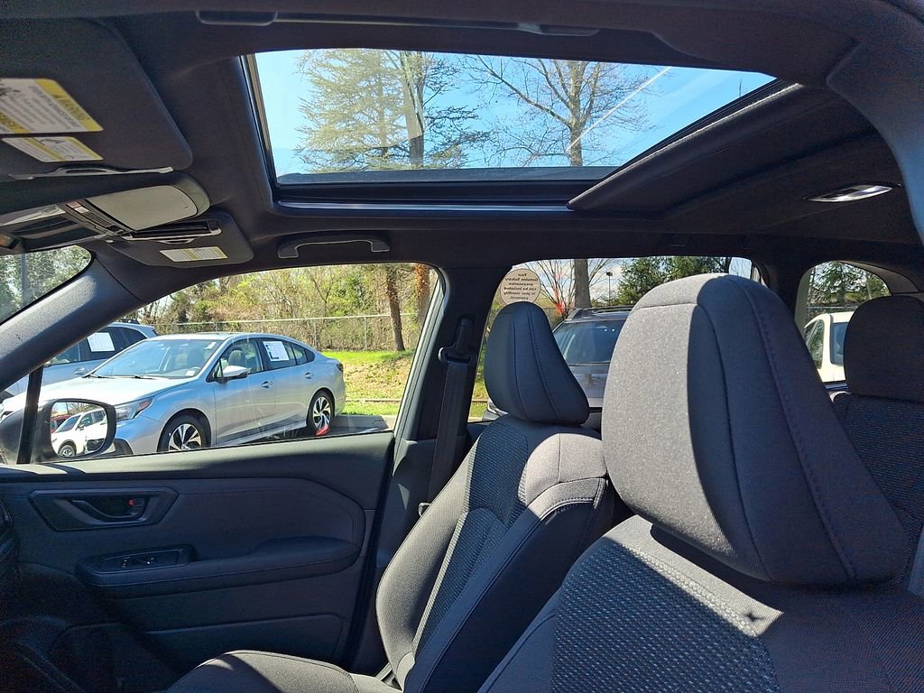 Used 2025 Subaru Forester Premium image 14