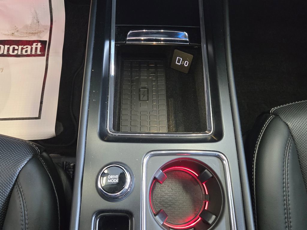 Used 2025 Lincoln Corsair Reserve w/ Jet Appearance Package image 19