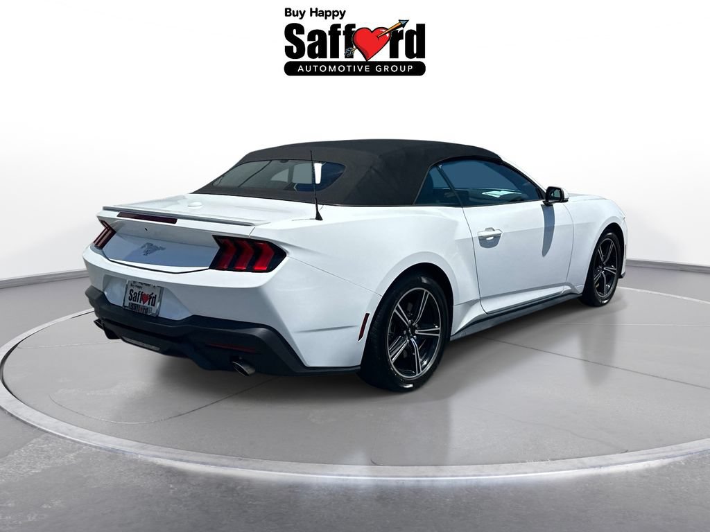Used 2025 Ford Mustang Premium RWD image 8