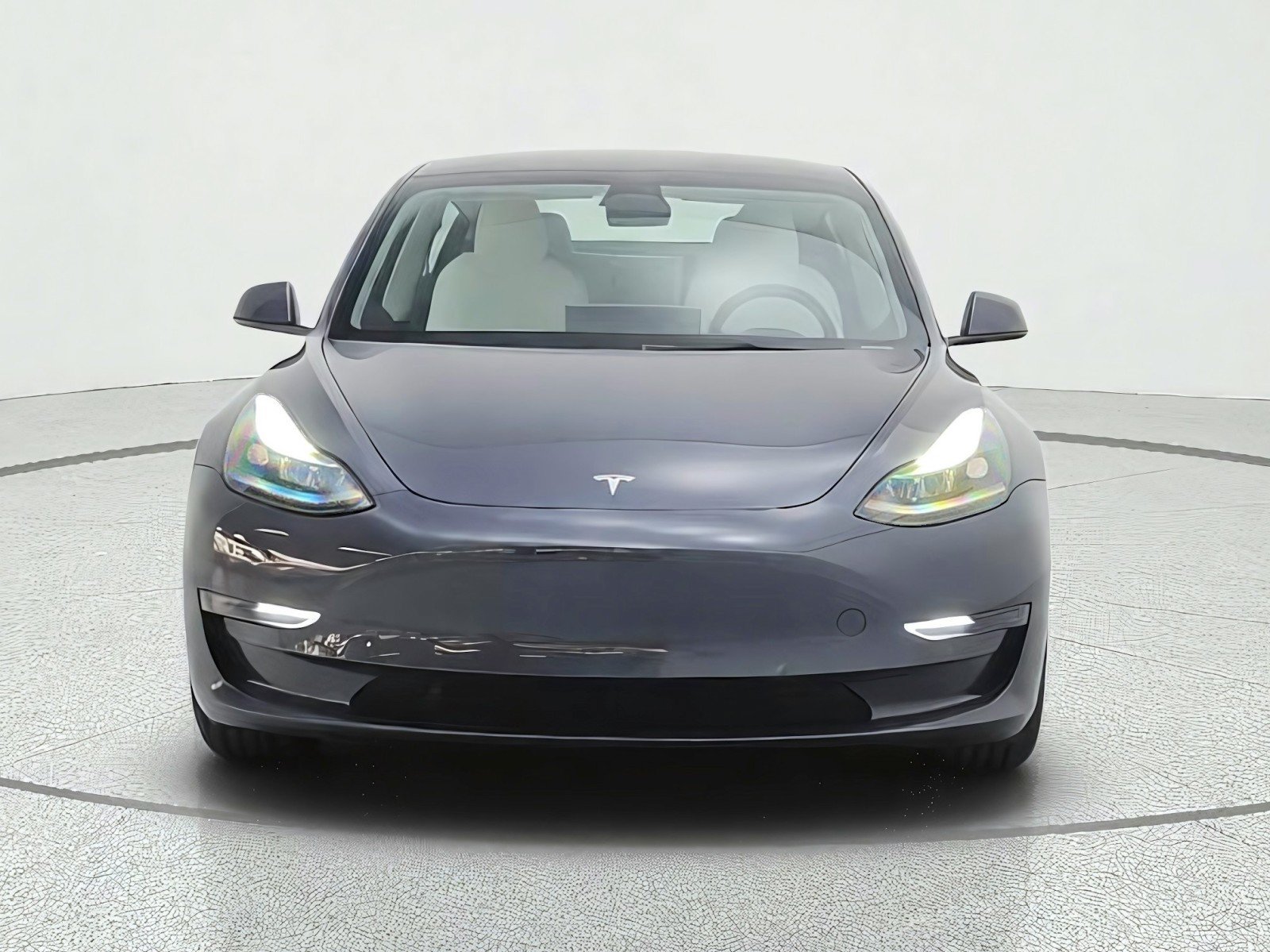 Used 2022 Tesla Model 3 Long Range AWD/4WD image 2