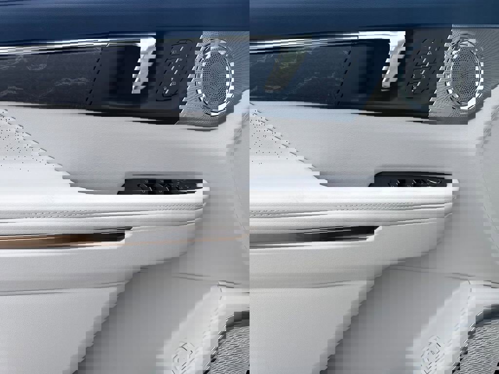 New 2026 Buick Enclave Avenir image 19