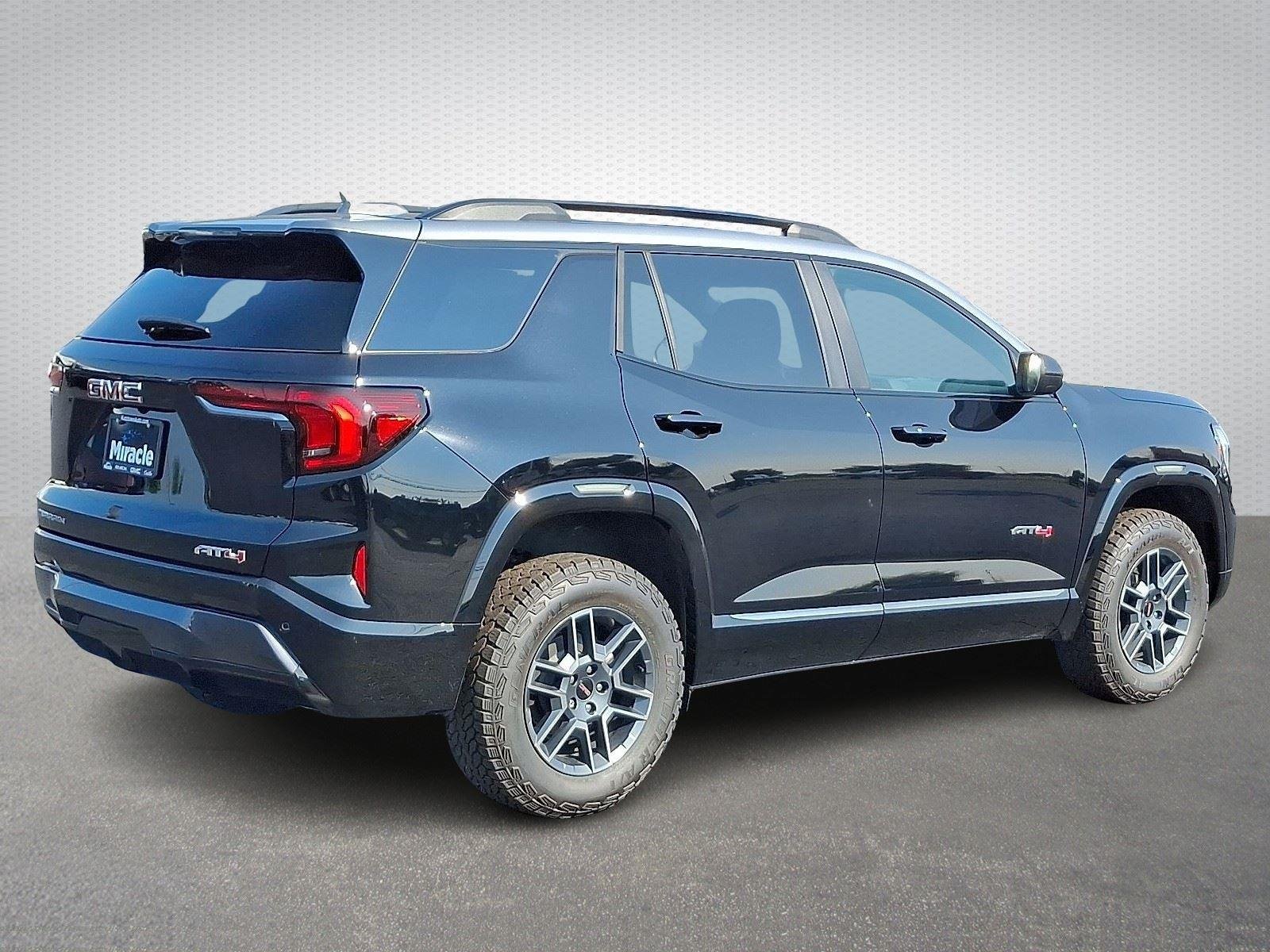 New 2026 GMC Terrain AT4 w/ LPO, Floor Liner Package AWD/4WD image 5