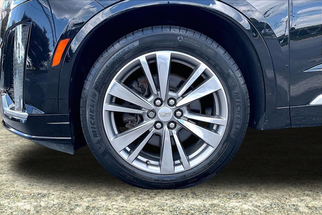 Used 2021 Cadillac XT6 Premium Luxury AWD/4WD image 34