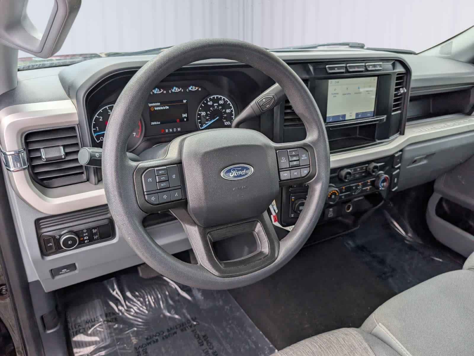Used 2023 Ford F250 XL w/ STX Appearance Package AWD/4WD image 18