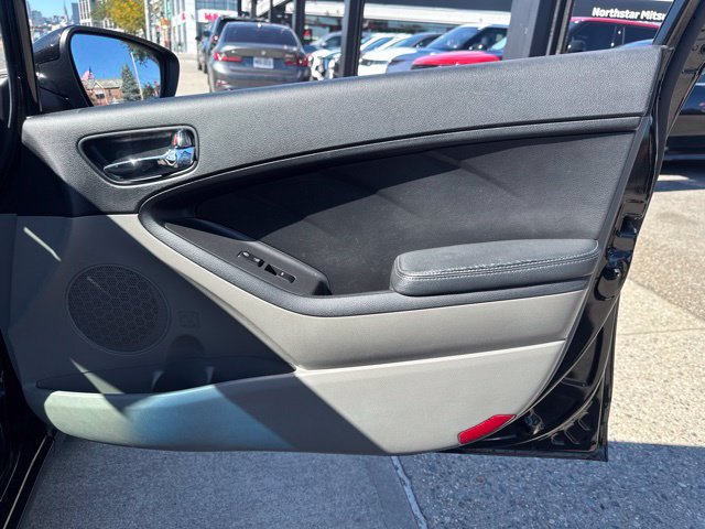 Used 2014 Kia Forte LX FWD image 31