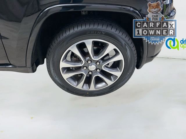 Used 2018 Jeep Grand Cherokee Overland image 16