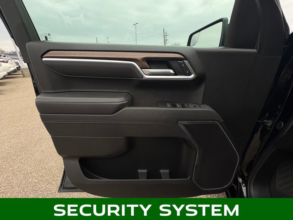 Used 2025 Chevrolet Silverado 1500 LT w/ Work Truck Package image 36