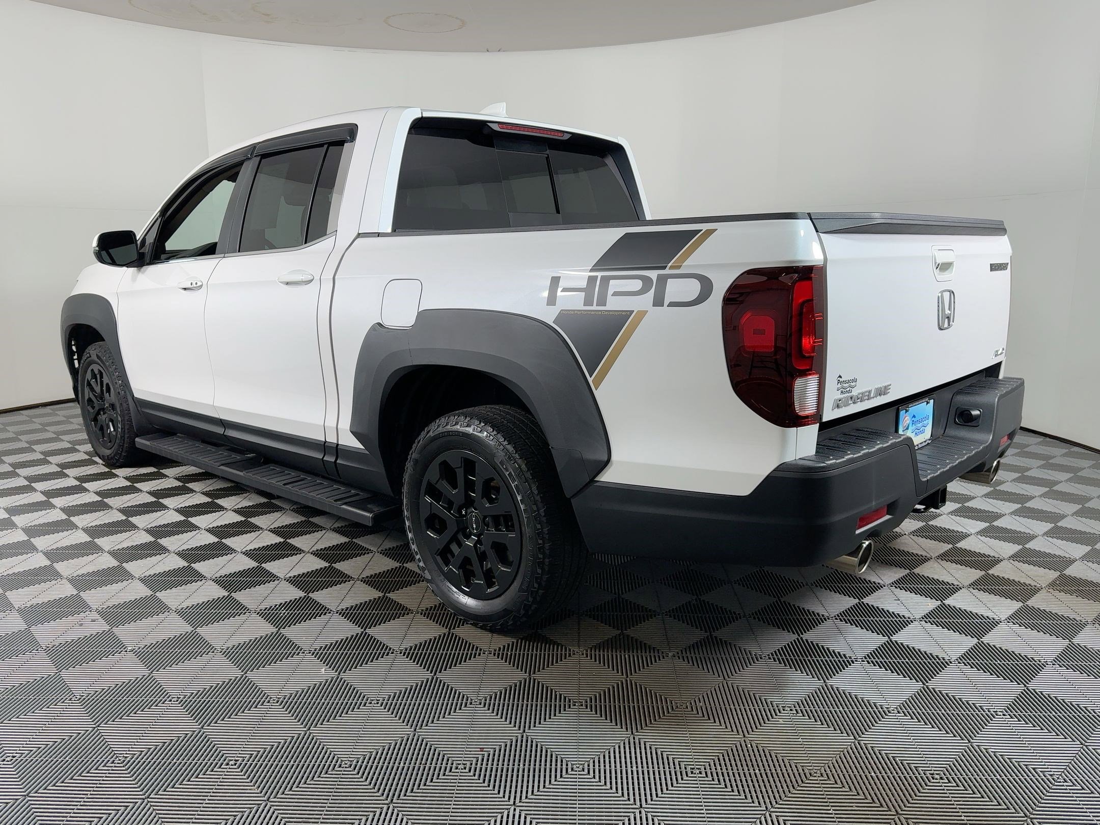 Used 2023 Honda Ridgeline RTL image 2