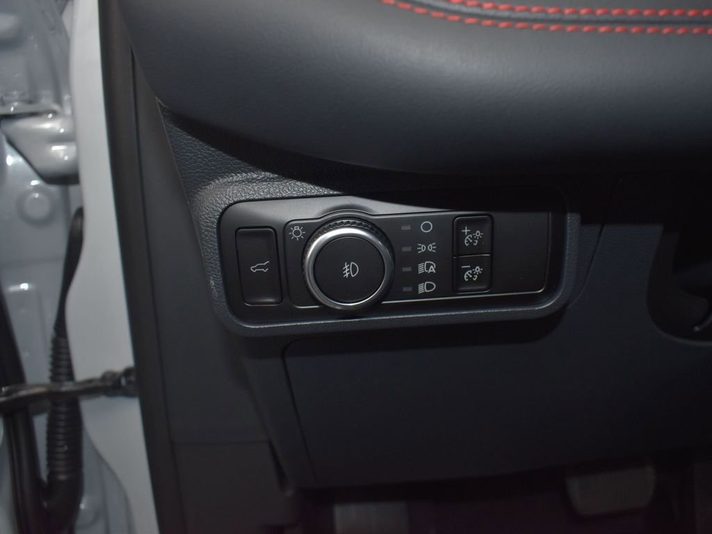 New 2026 Ford Explorer ST-Line image 13