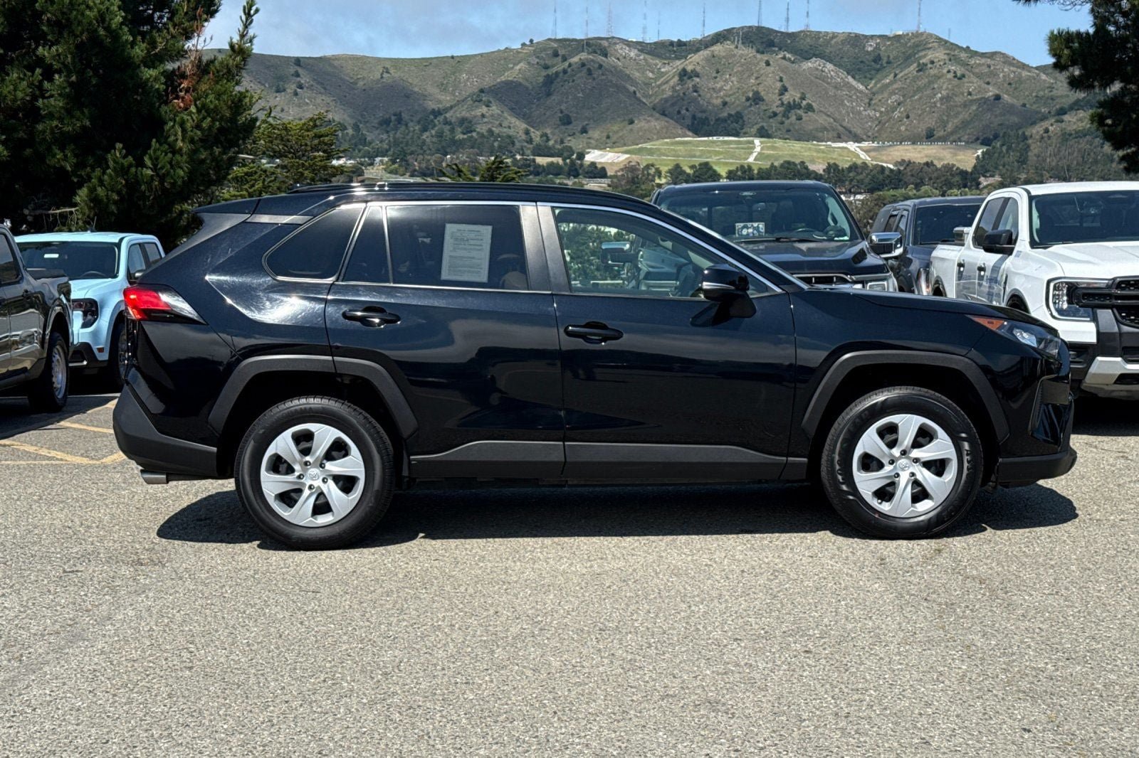Used 2020 Toyota RAV4 LE w/ All Weather Liner Package AWD/4WD image 3