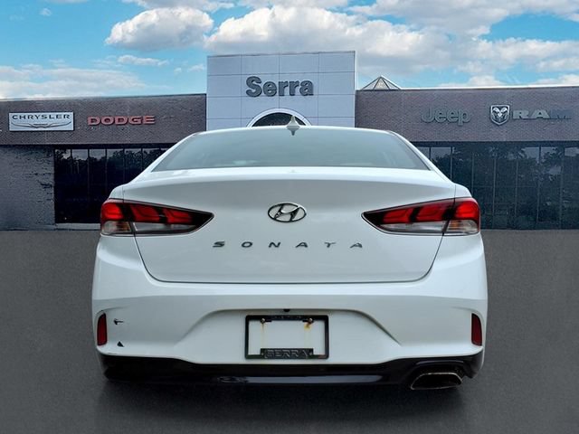 Used 2019 Hyundai Sonata SEL w/ Winter Weather Package FWD image 6
